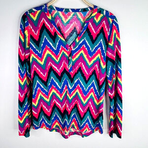 Lilly Pulitzer Janelle‎ Top Size Small Chevron Hearts A Flutter Tab Sleeves